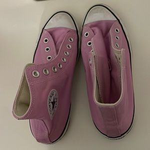 Barely worn Classic All Star Converses, size 9 women’s (US)